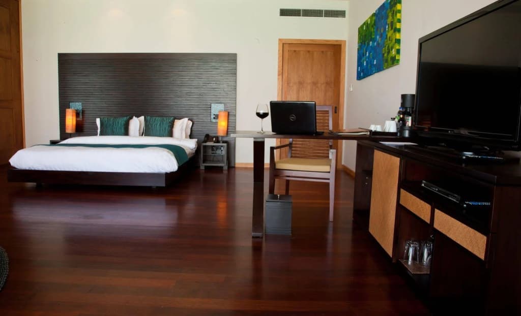 Vakarufalhi Island Resort & Spa - photo 3