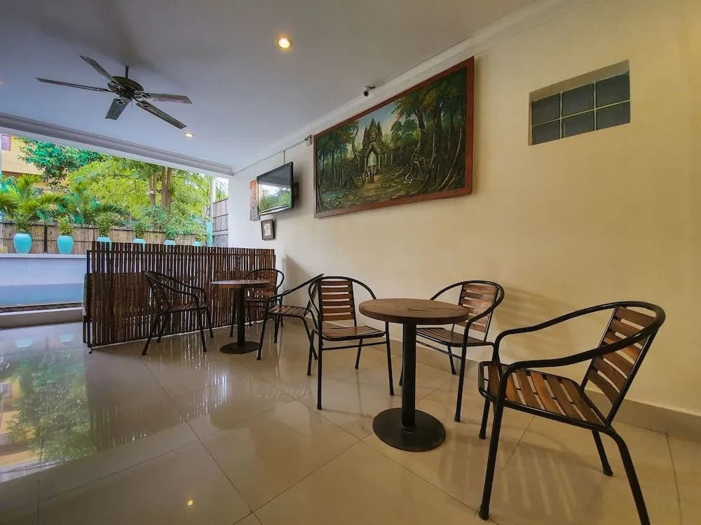 Chhaya Angkor Hotel - photo 20
