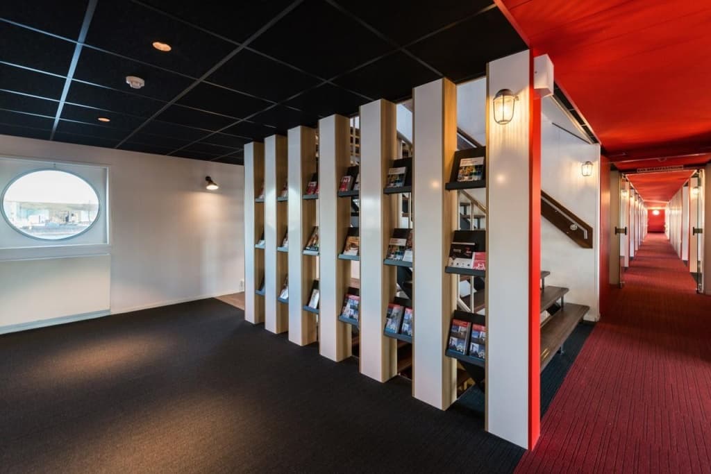 Botel - photo 12