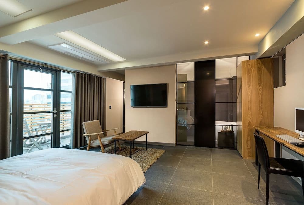 E-HOTEL - photo 7