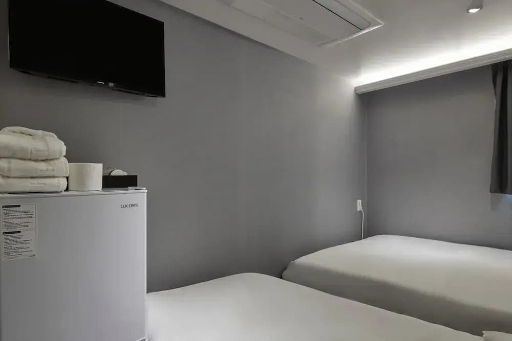 Eight Rest Hostel Jong-no - photo 5