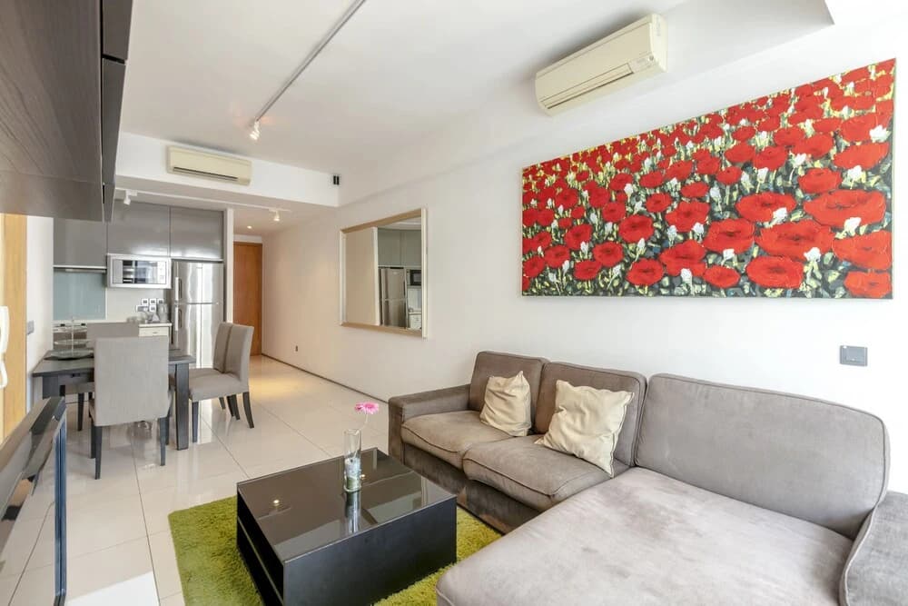 High Level TanjongPagar CBD Apartment - main photo