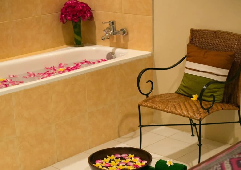 Kuta Station Hotel and Spa - photo 19