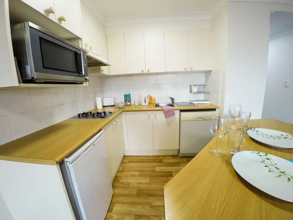 Pittwater Apartments - photo 18