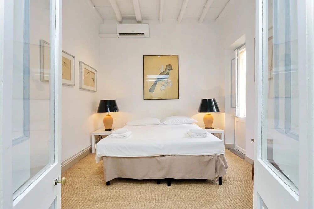 Spanish Steps Lovely Apartment - photo 1