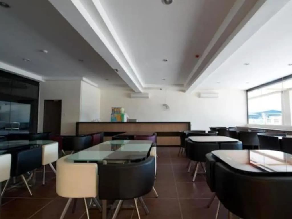 Han Palace Hotel Semporna - photo 12