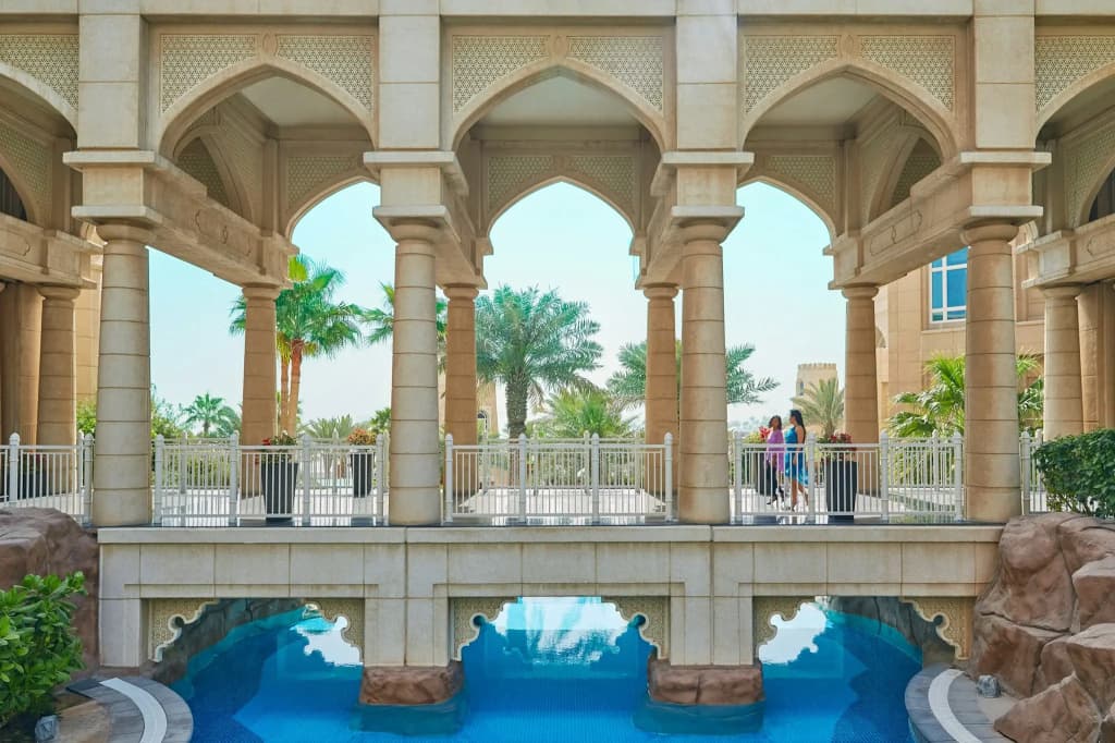 Four Seasons Hotel Doha - photo 16