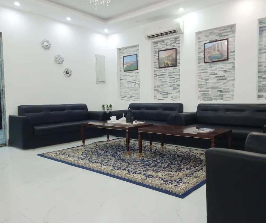 Capital hotel apartments - photo 11