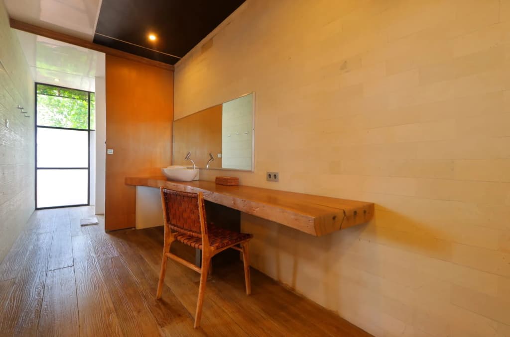 Clio Apartments - photo 11