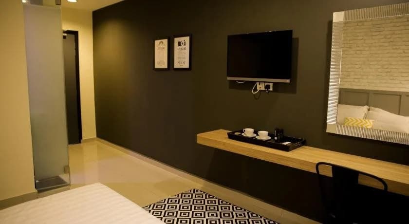 Mars Hotel - photo 9