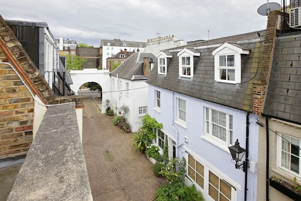 Quiet Historic Mews- Hyde Park - main photo