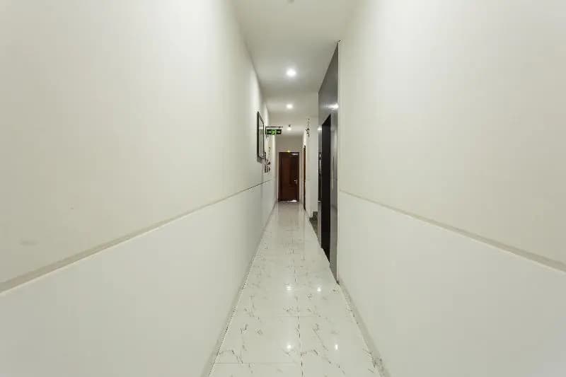 OYO 783 Rose Hotel - photo 12