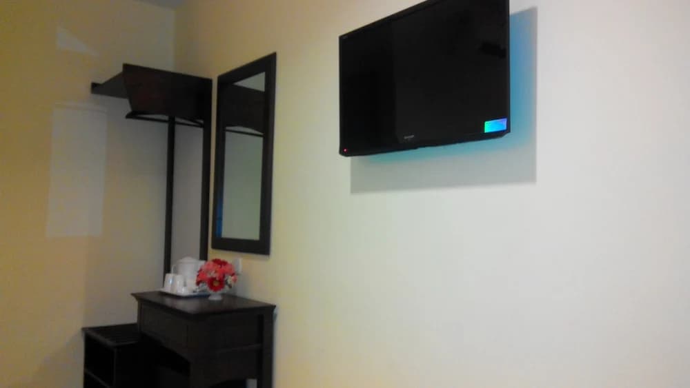 Sun Inn Hotel Pasir Penambang KS Botanic - photo 6