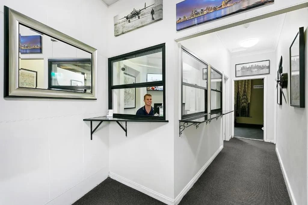 Airport Hotel Sydney - photo 16