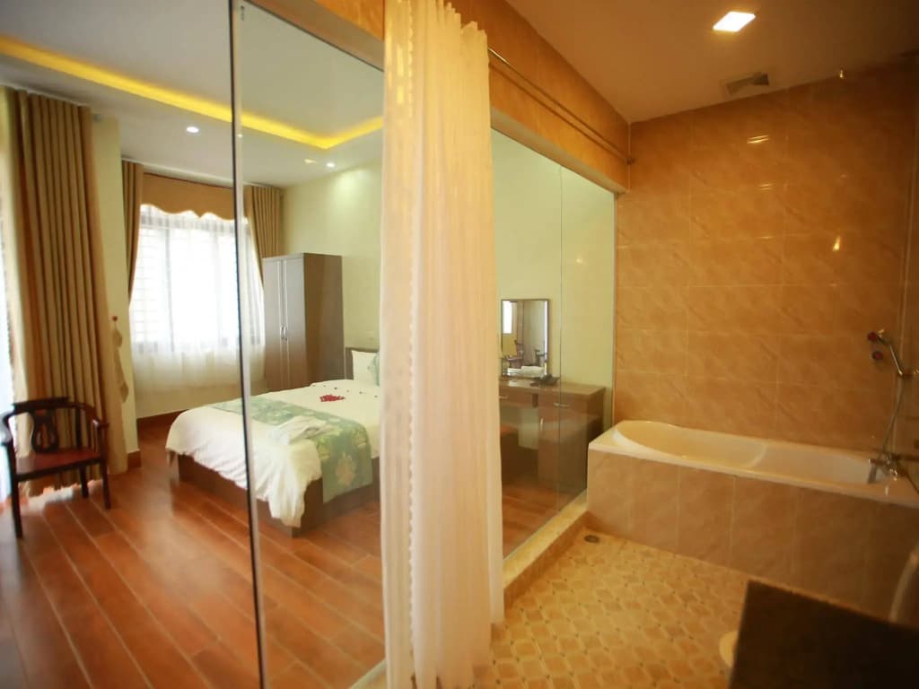 Family Airport Hotel - photo 4
