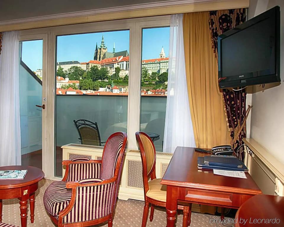 Luxury Family Hotel Royal Palace - photo 8