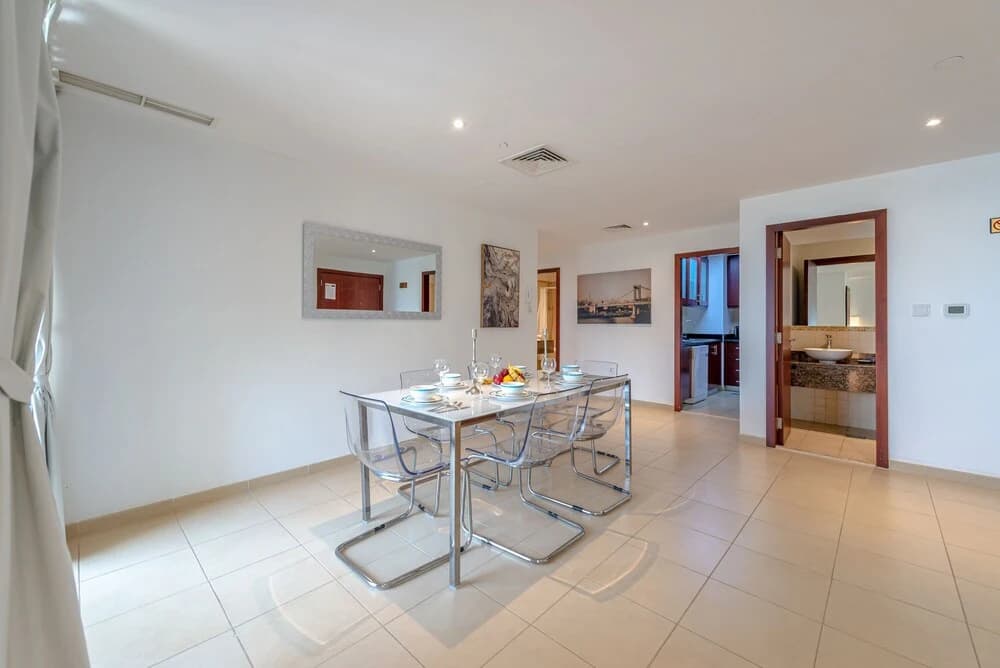 Marco Polo - Charming & Spacious 2BR Apt with Dubai Eye Views - photo 20