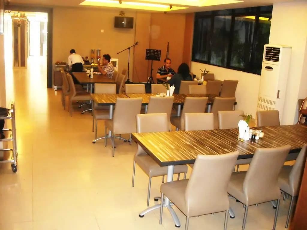 Losari Blok M2 Hotel Jakarta - photo 14