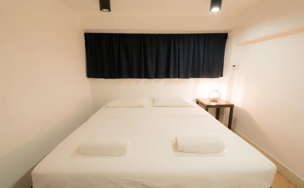 The Urban Age Hostel - photo 4