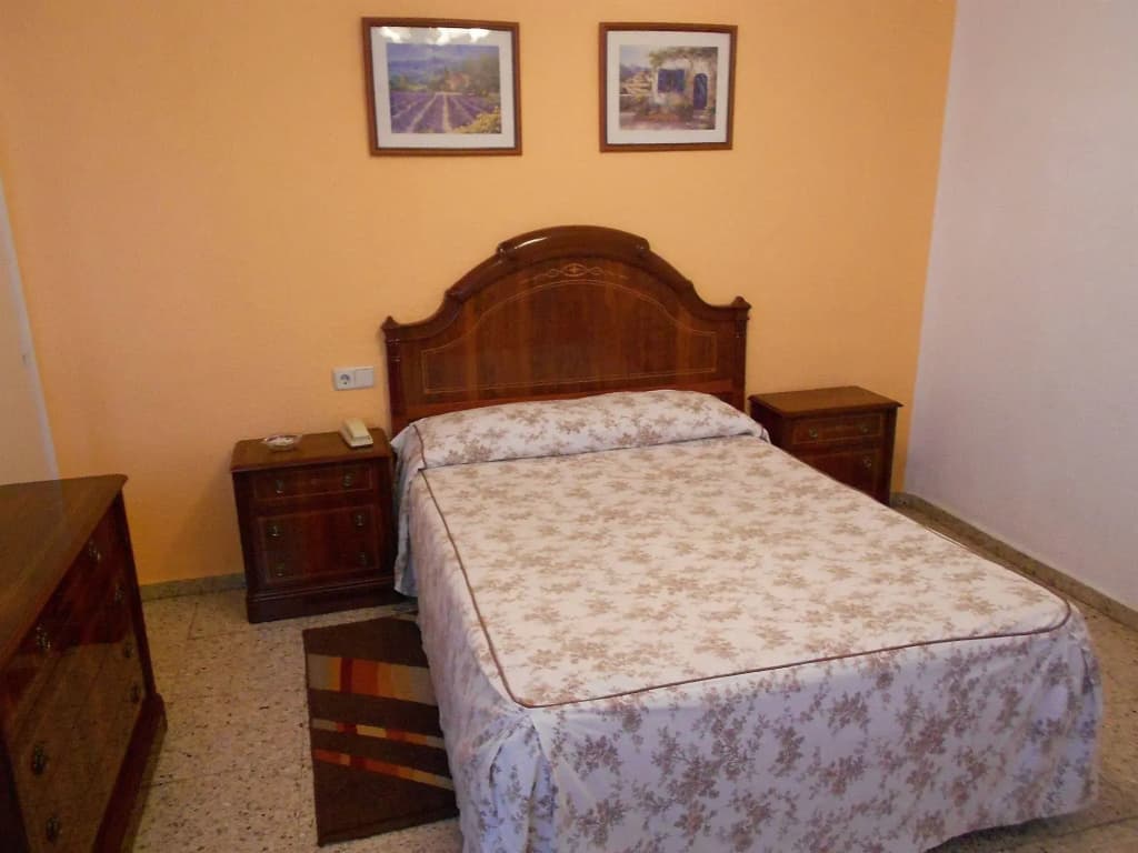 Hostal Valencia - photo 7