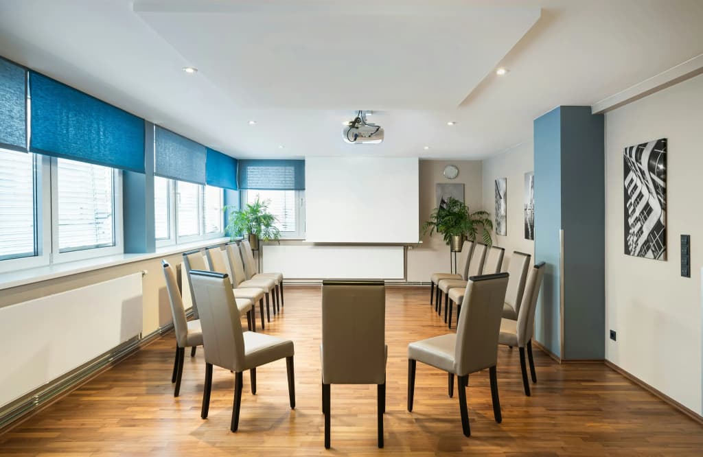 Leonardo Hotel Berlin - photo 21