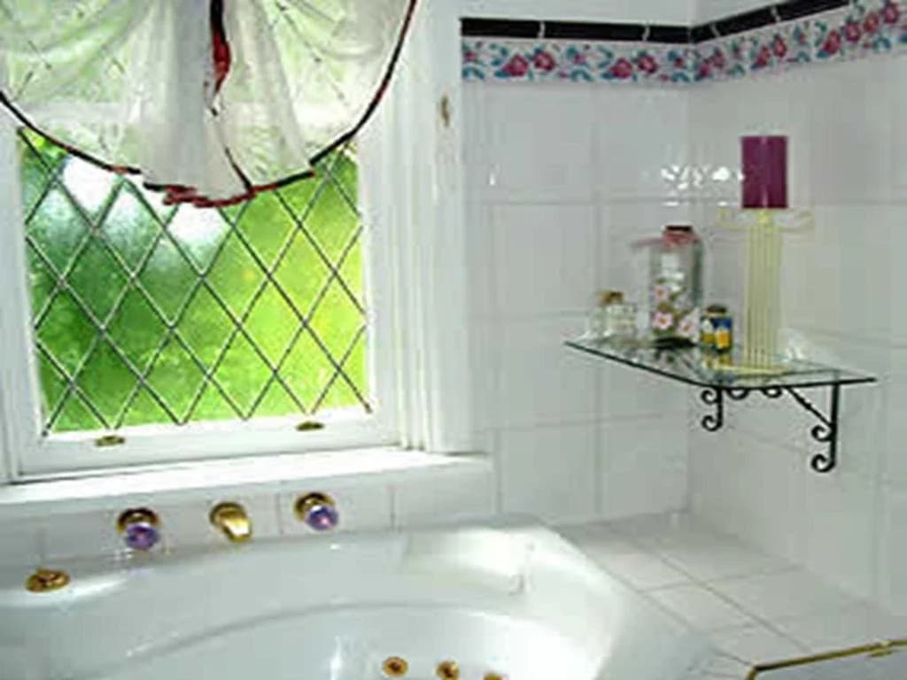 Birchwood Manor - photo 7