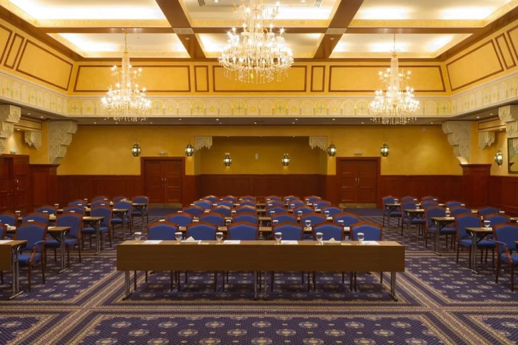 Radisson Blu Resort, Sharjah - photo 15