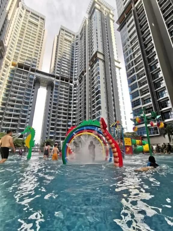 Atlantis Residence by D'sney Guest House - photo 10
