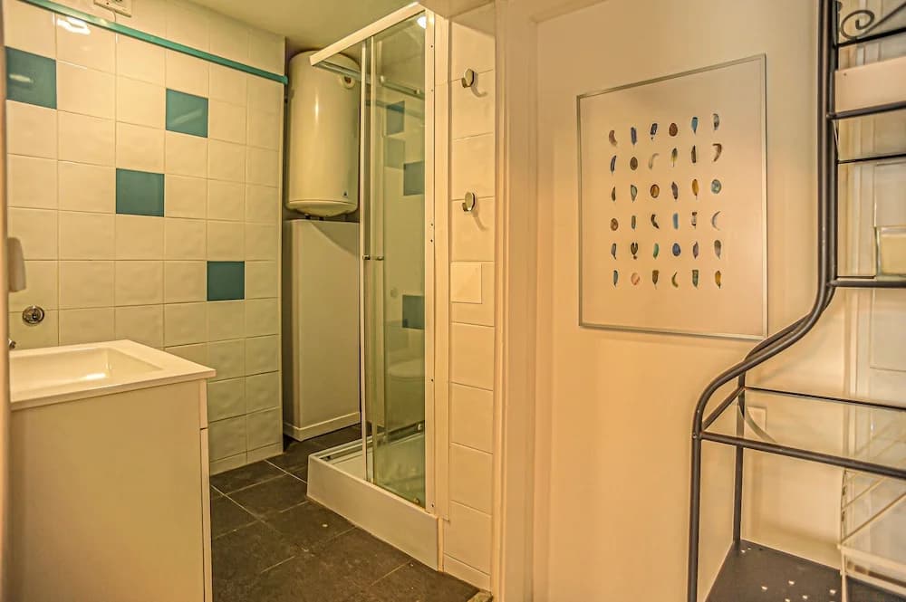 My Fair Lisbon -modern flat with elevator in central Lisbon - photo 32