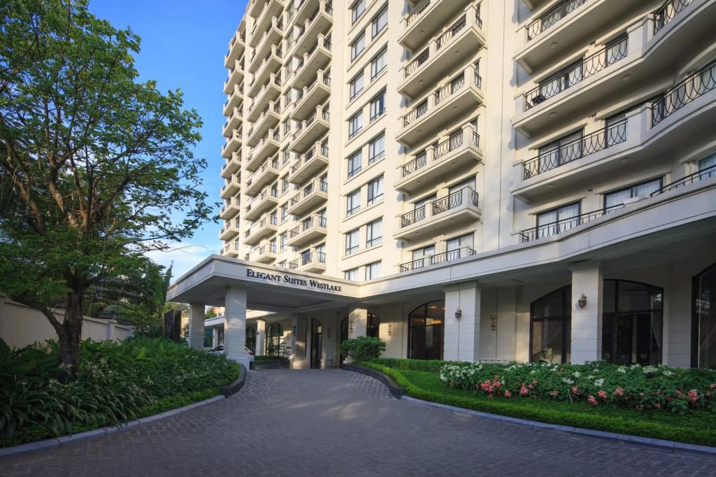 Elegant Suites Westlake - photo 1