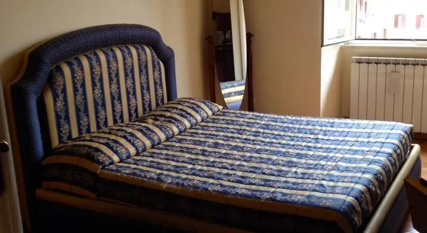 Renelli's House - photo 3