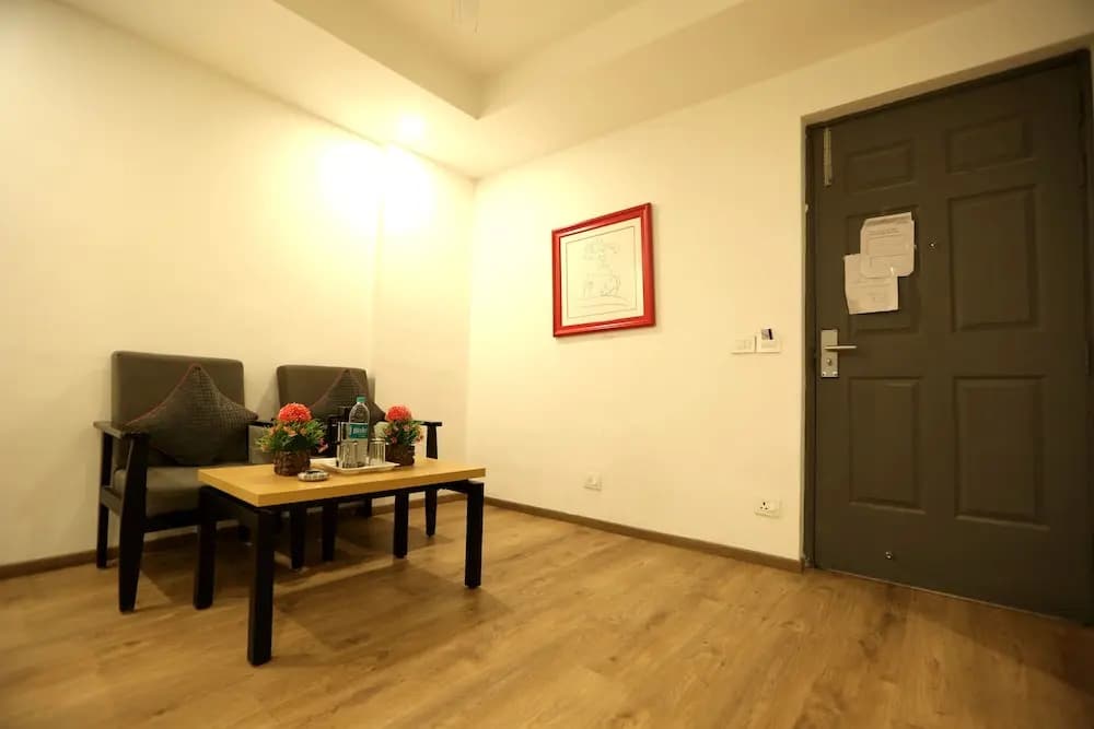 Imperial Apartments - photo 10