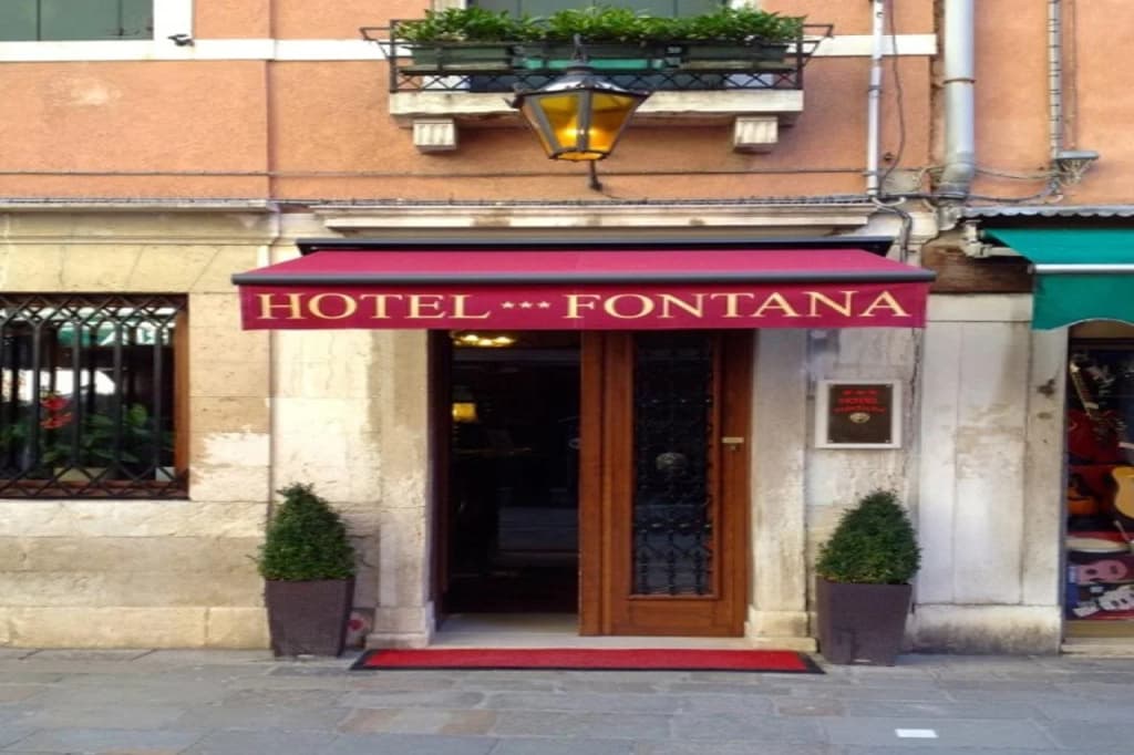 Hotel Fontana - main photo