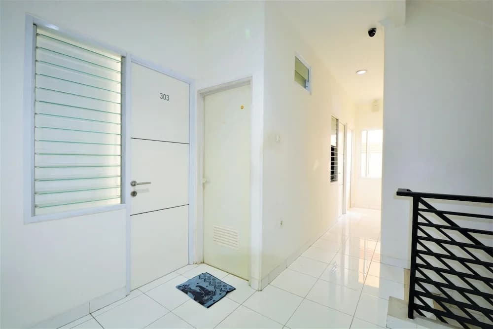 ZEN Rooms Basic Sunter Agung Utara Syariah - photo 11