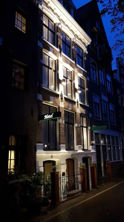 Rembrandtplein Hotel - photo 27