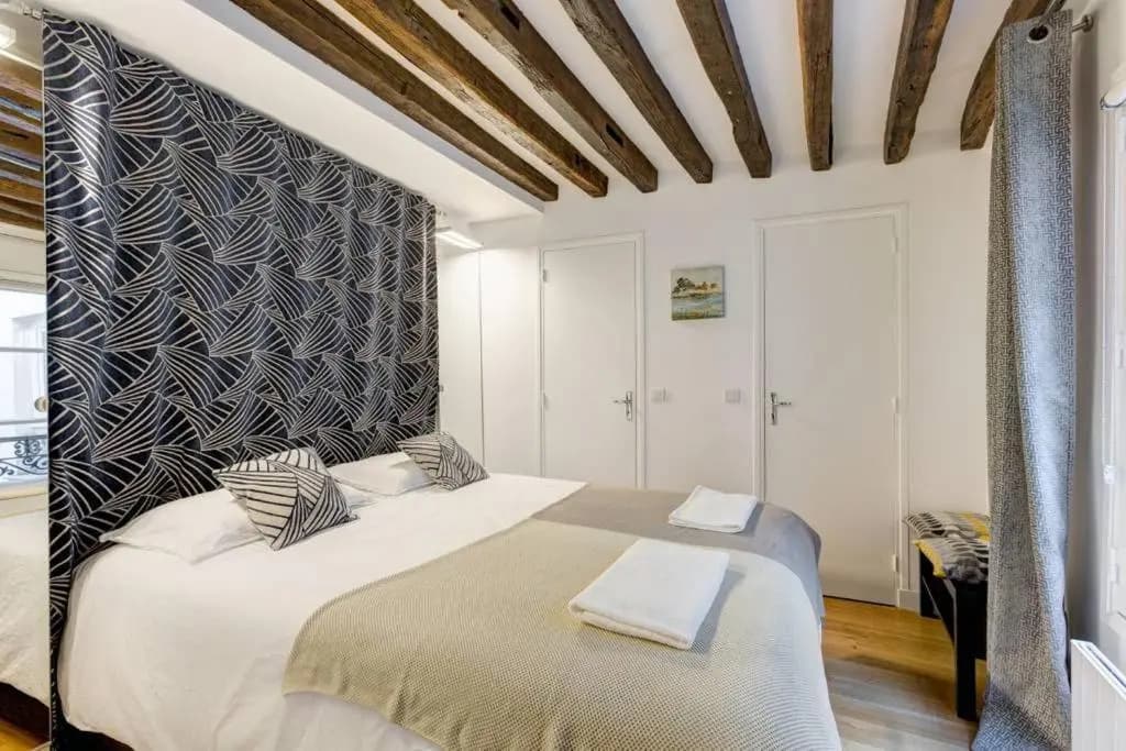 Quiet, Cozy, Design Apartment in Paris - photo 5