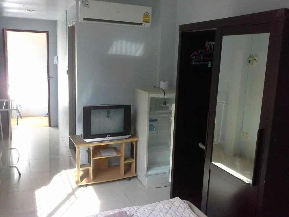 Friendly Guesthouse - photo 3