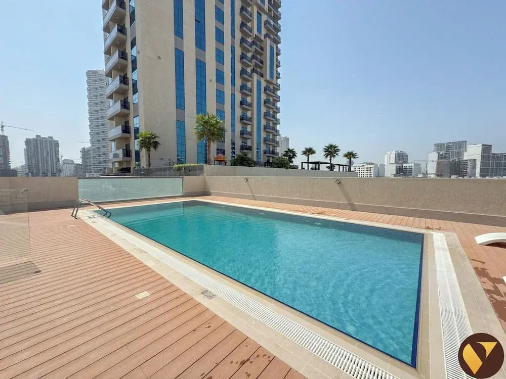 JVC unit Pool Jogging Track Play Area - photo 18