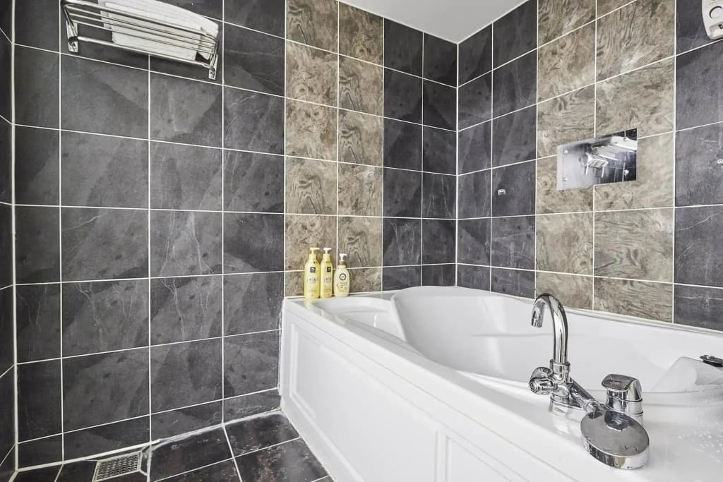Amourex Hotel - photo 8