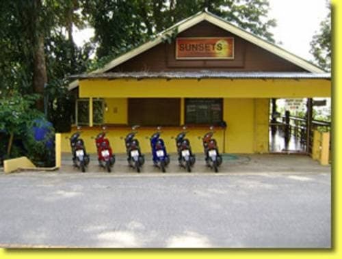 Sunsets Guesthouse - photo 10