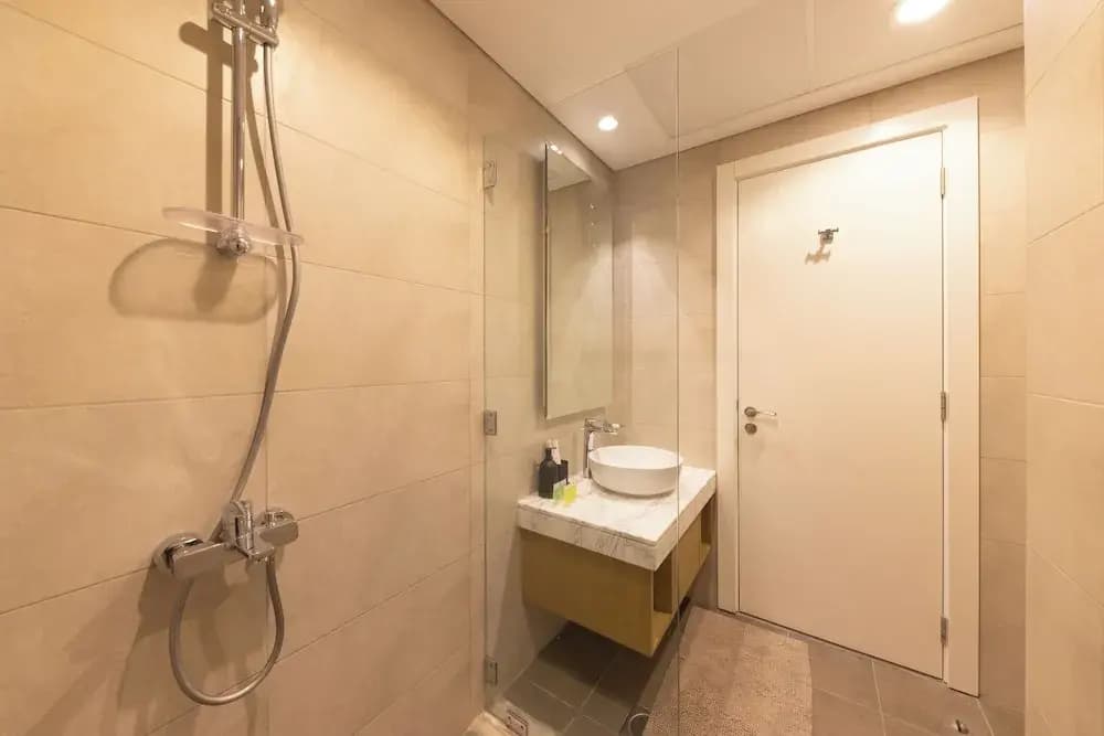 Cozy 2BR in Business Bay Aykon Tower - photo 7