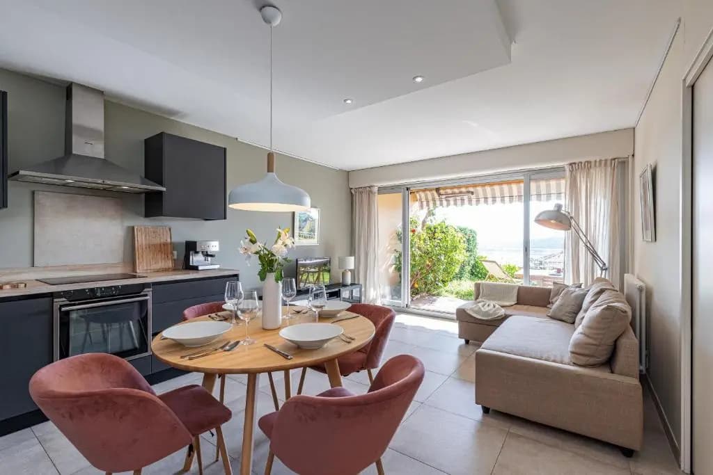 2 BDR Villefranche-sur-Mer Sea View Parking and Swimming Pool - main photo