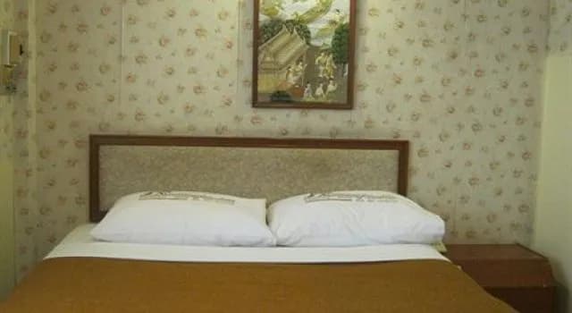 Pananchai Hotel - photo 2