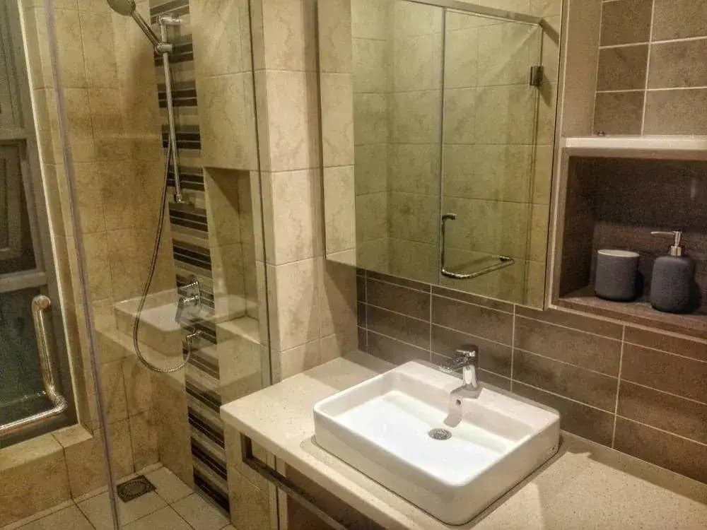The Robertson 4 by Cloverr Suites - photo 8