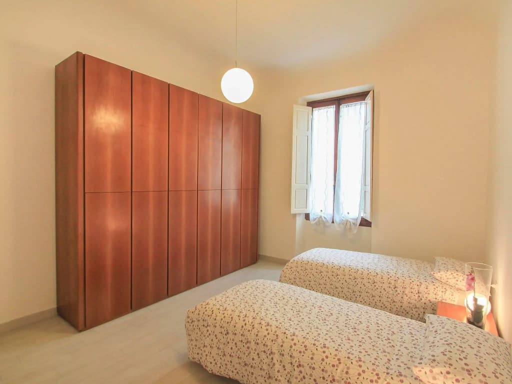 La Leopolda - Two Bedroom - photo 1