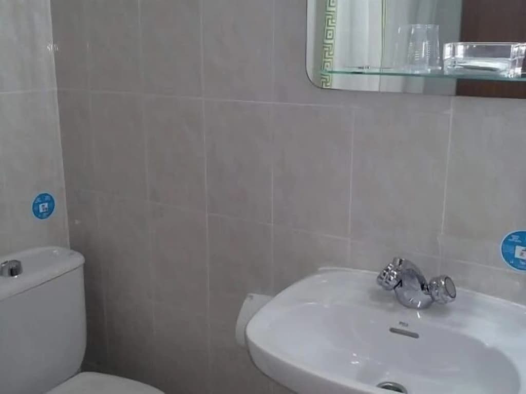 Hostal Esmeralda - photo 22