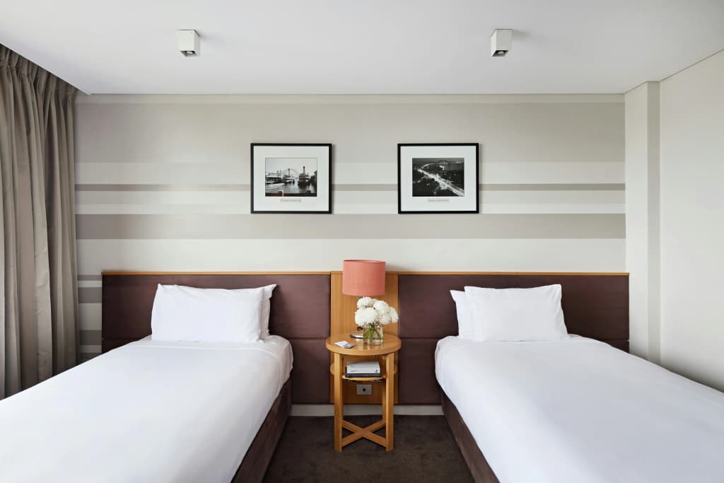 View Sydney ( North Sydney Harbourview Hotel) - photo 40