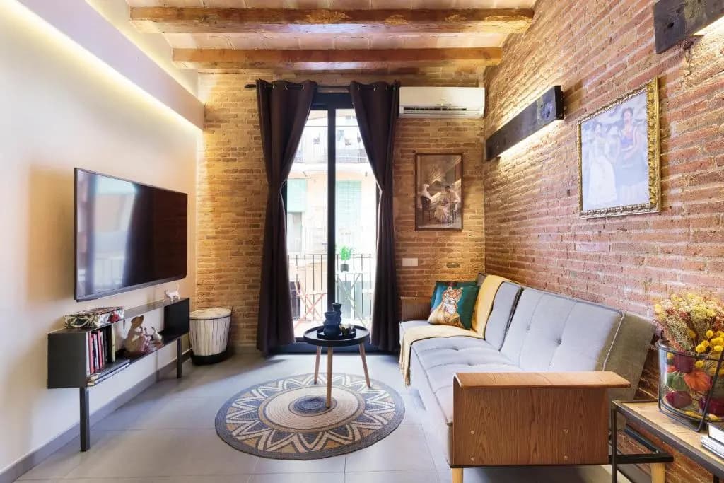 AG Apartments - photo 2