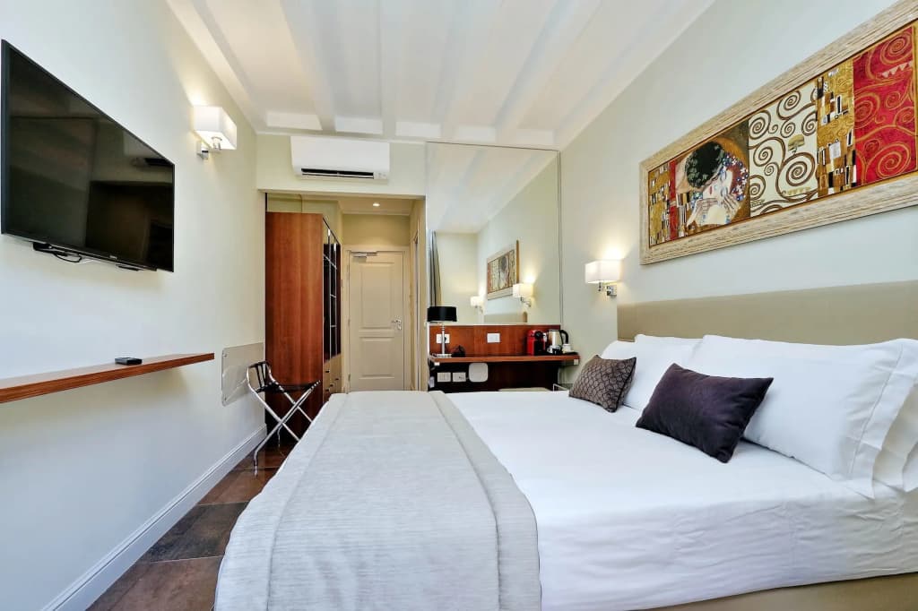 Piazza Venezia Grand Suite - photo 5