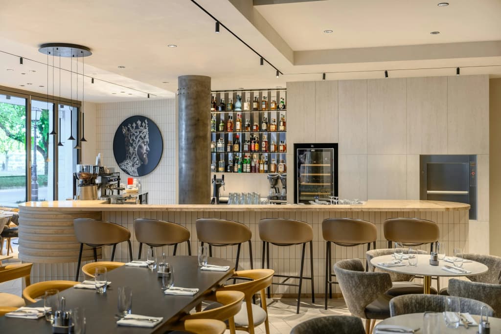Leon Hotel & Lounge - photo 40